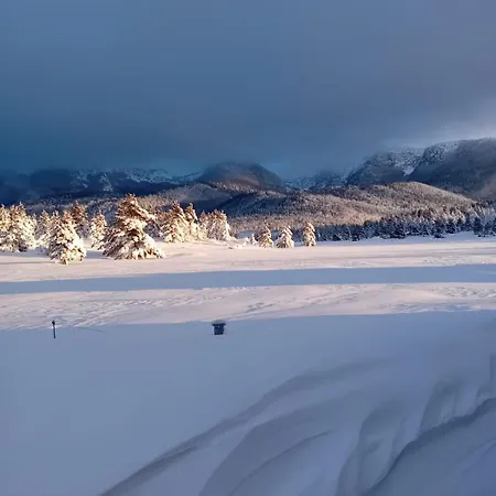 Vikendica Planinski San Blidinje Σαλέ *